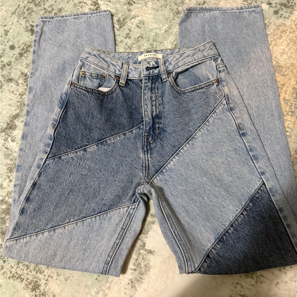 PacSun Eco Diagonal Seam 90’s Boyfriend Jeans
